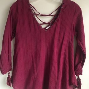 NEW HOLLISTER RED LONG SLEEVE TASSLE BLOUSE